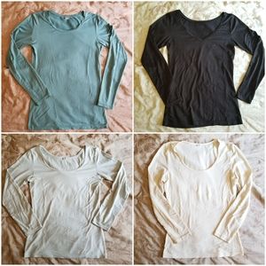 Uniqlo Heattech Long Sleeve bundle of 4